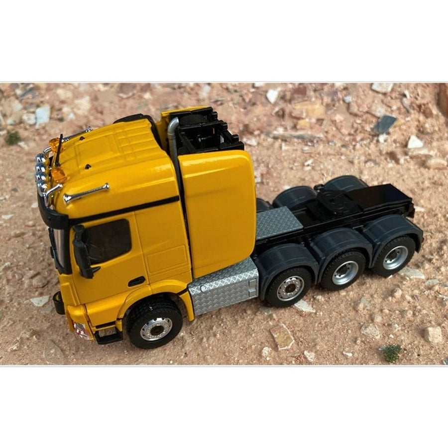 Tracto Camión Mercedes-Benz Arocs Stream Space Escala 1:50 (Pre Venta)