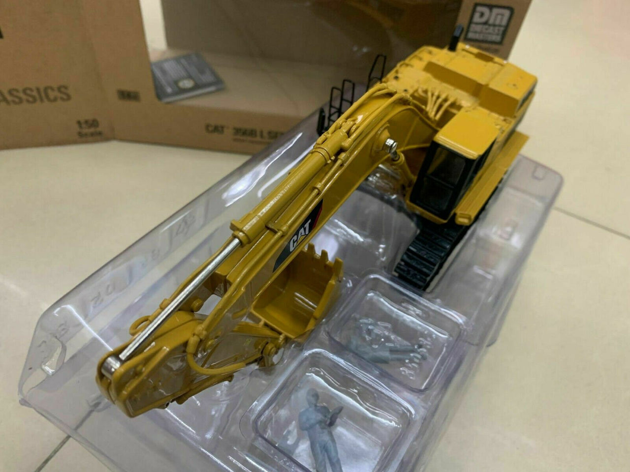 365BL Tracked Excavator 1:50 Scale (Discontinued Model)