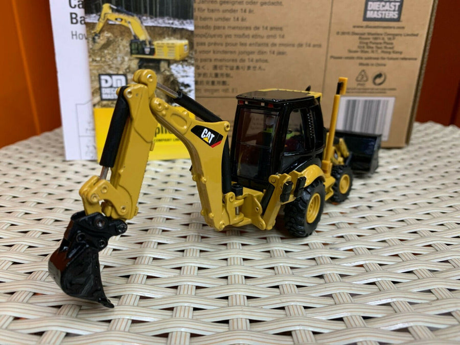 Retroexcavadora 420E IT Escala 1:50