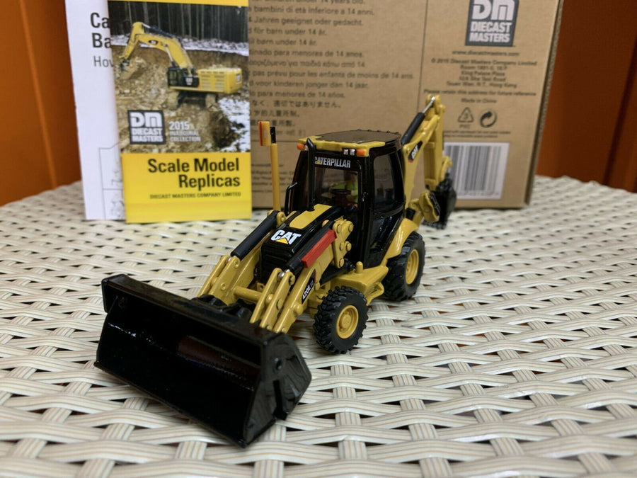 Retroexcavadora 420E IT Escala 1:50