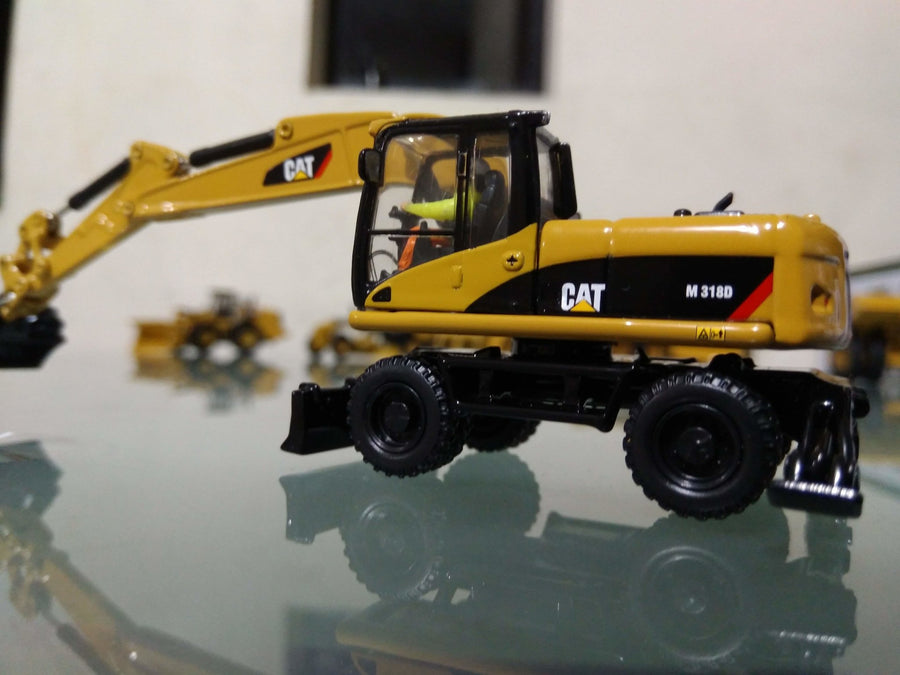 85177 Excavadora De Ruedas Cat M318D Escala 1:87