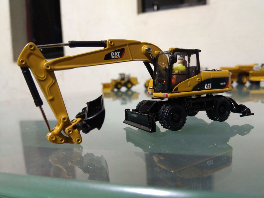 85177 Excavadora De Ruedas Cat M318D Escala 1:87
