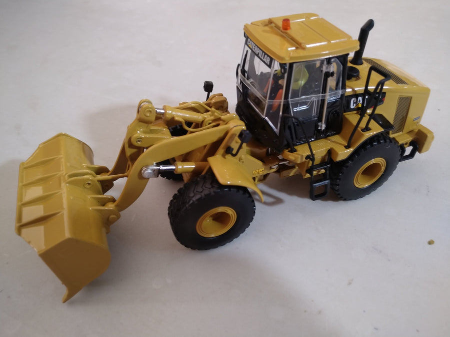 Cargador de Ruedas  950H Escala 1:50