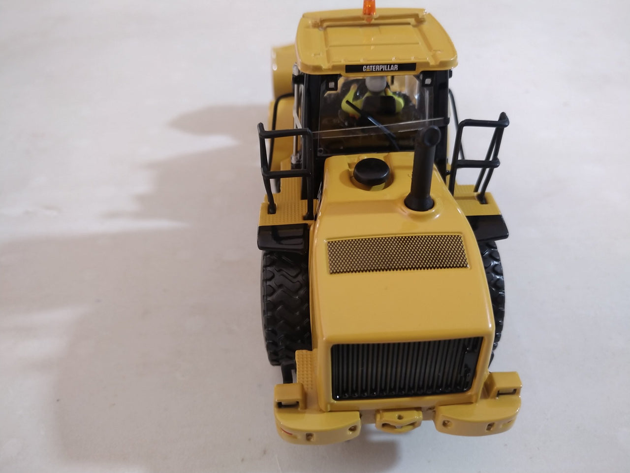 Cargador de Ruedas  950H Escala 1:50