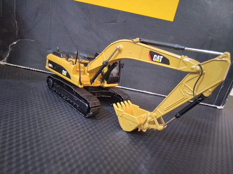 Excavadora Hidráulica  330D L Escala 1:50