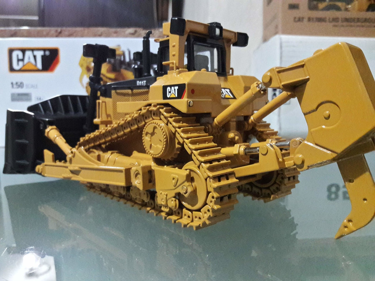 85212 Tractor De Orugas Cat D11T Escala 1:50