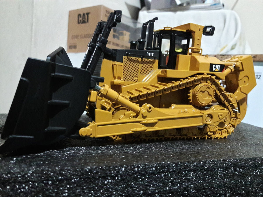 85212 Tractor De Orugas Cat D11T Escala 1:50