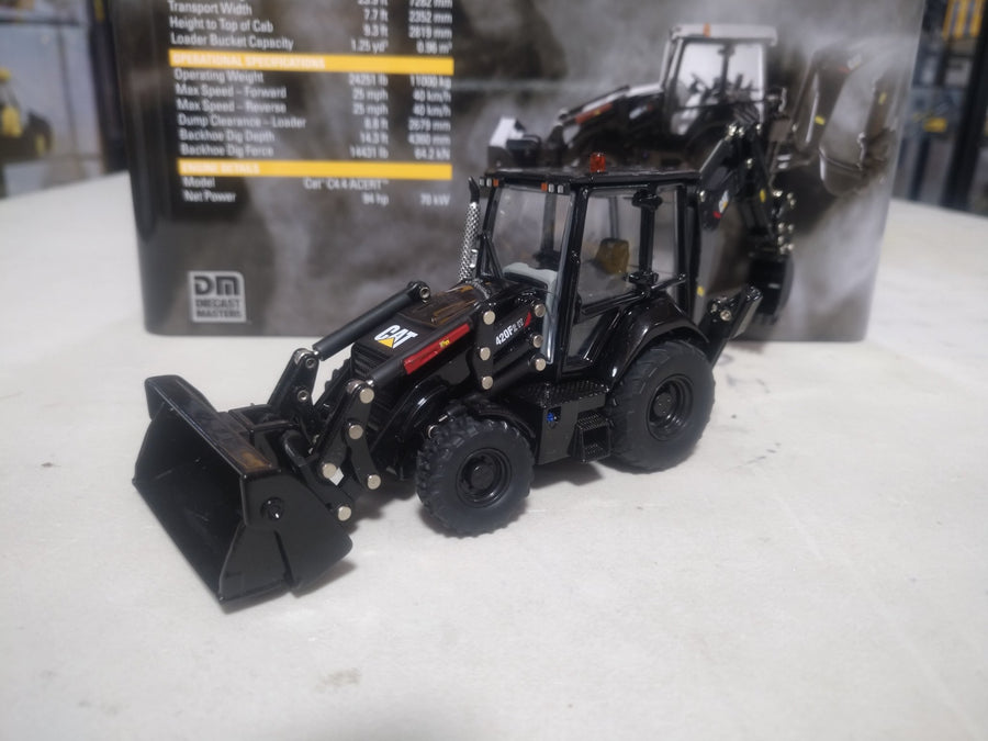 Retroexcavadora  420F2 IT Escala 1:50 Edición Especial Limitada