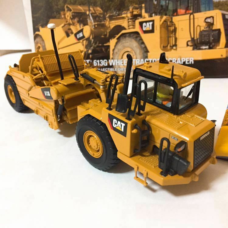 Mototrailla  613G Escala 1:50 (Modelo Descontinuado)