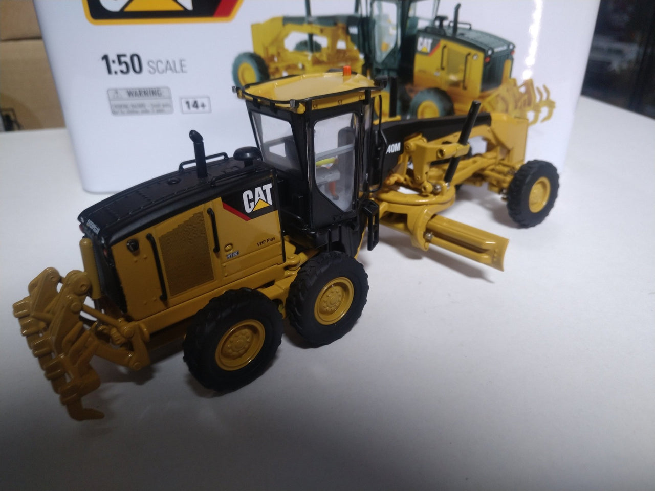 Motoniveladora  140M Escala 1:50 (Modelo Descontinuado)