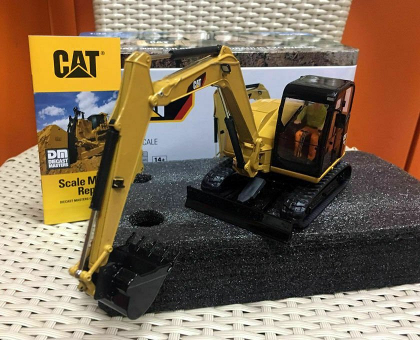 Excavadora Hidráulica  308E2 Escala 1:32 (Modelo Descontinuado)