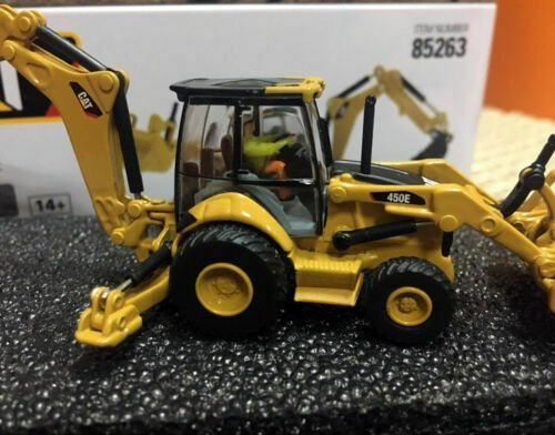 Retroexcavadora 450E Escala 1:87