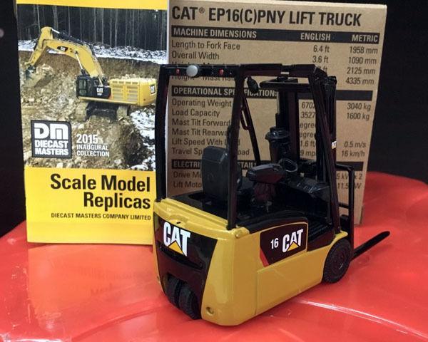 85504C Montacargas Cat Ep16(C)Pny Escala 1:25 Montacarga