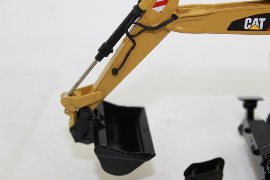 Excavadora De Ruedas M318F Escala 1:50