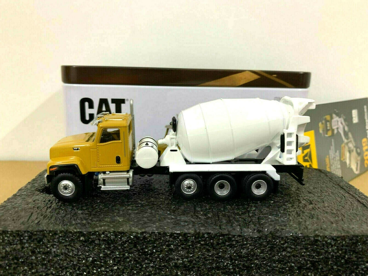 Mezcladora De Concreto  CT681 Escala 1:87