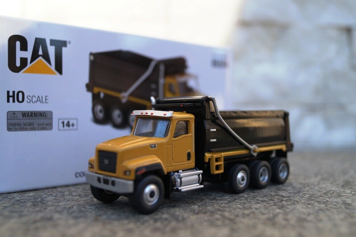 Volquete  CT681 Escala 1:87 (Modelo Descontinuado)