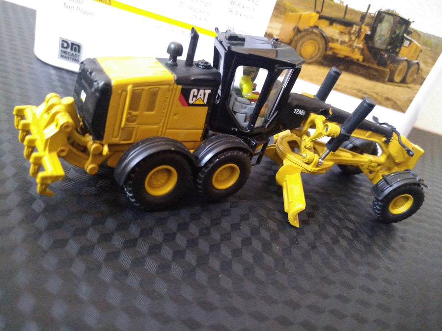 85520 Motoniveladora Caterpillar 12M3 Escala 1:87 - KATZER