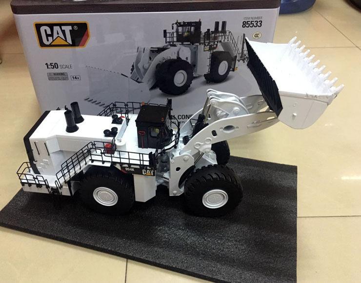 85533 Cargador de Ruedas Cat 994K Escala 1:50 (Modelo Descontinuado) - KATZER