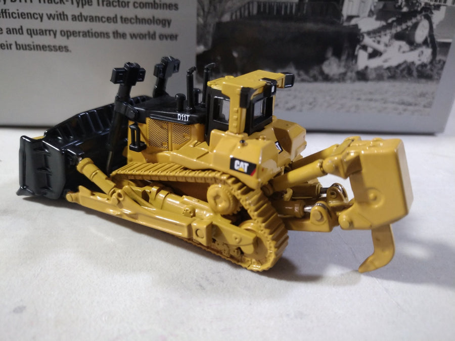 85538 Tractor de Orugas Cat D11T Escala 1:125 - KATZER