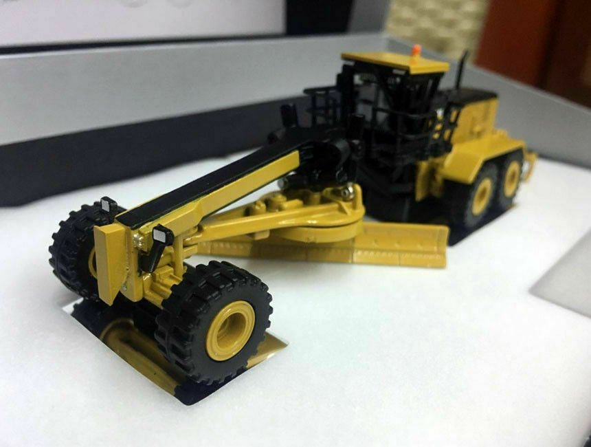 85539 Motoniveladora Caterpillar 24M Escala 1:125 - KATZER