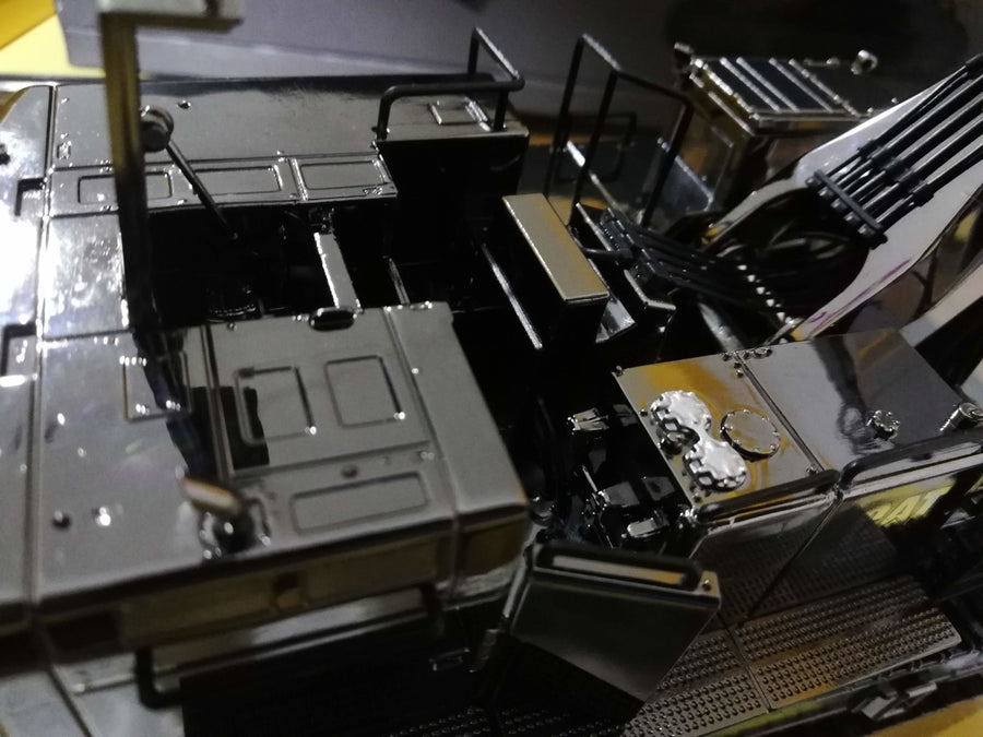 85547 Excavadora Caterpillar 390F Escala 1:50 Gunmetal Finish - KATZER