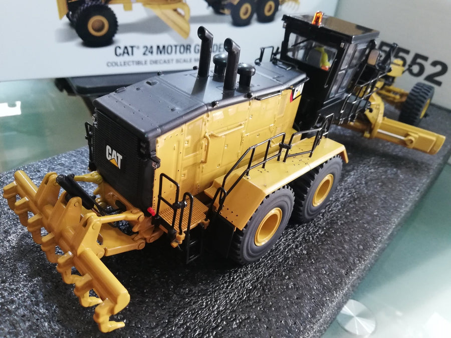 85552 Motoniveladora Caterpillar 24 Escala 1:50 - KATZER
