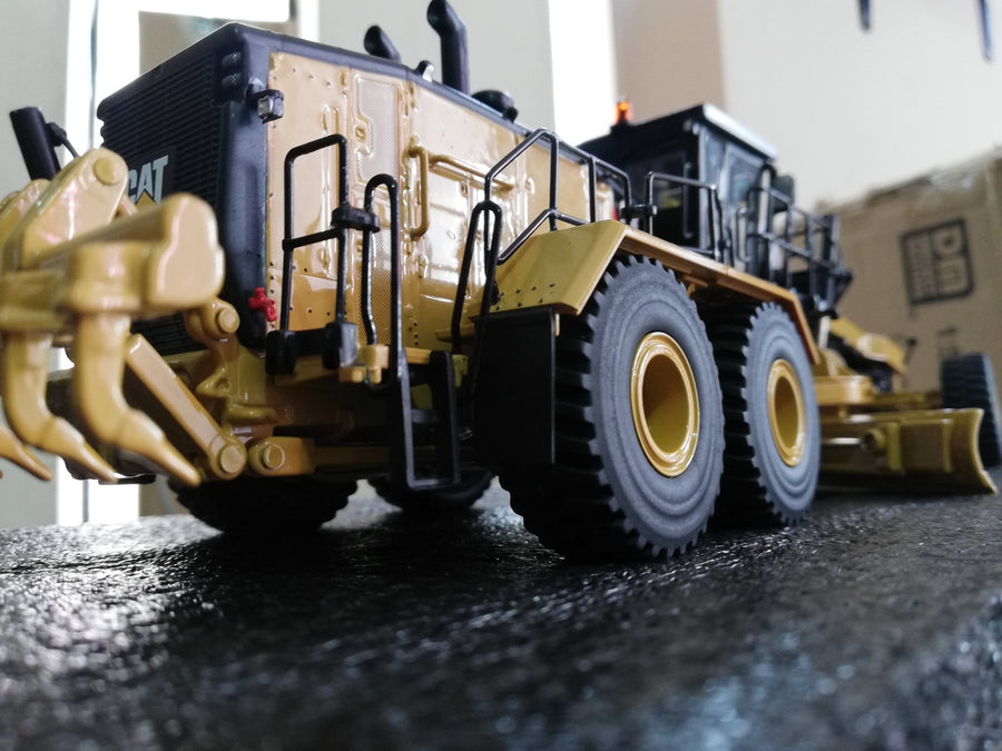 85552 Motoniveladora Caterpillar 24 Escala 1:50 - KATZER