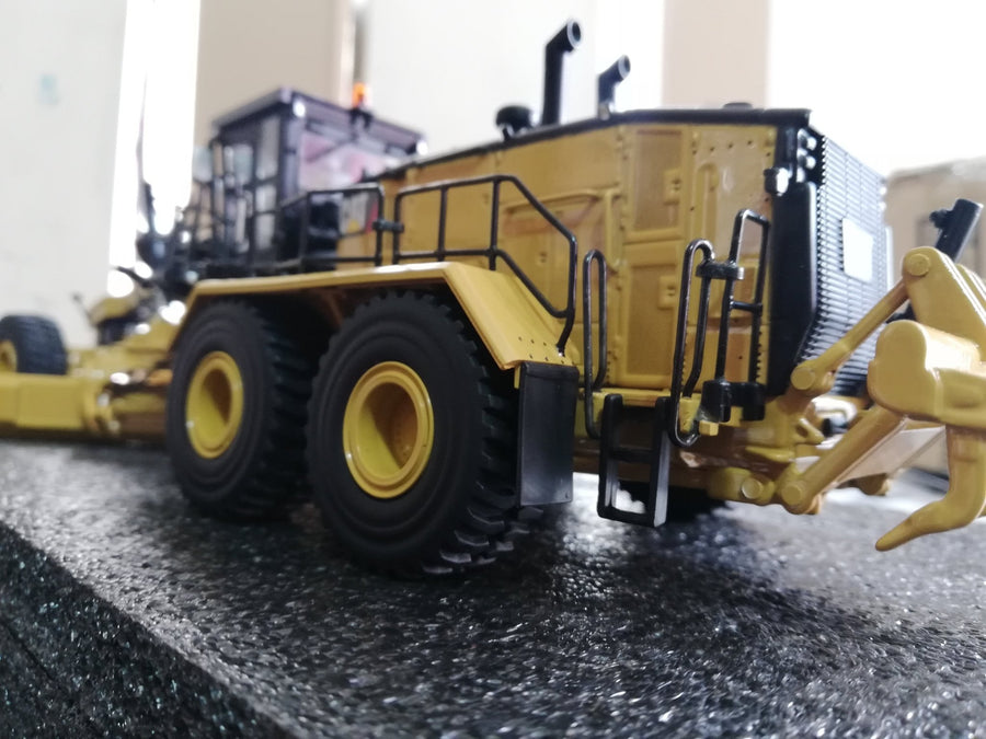 85552 Motoniveladora Caterpillar 24 Escala 1:50 - KATZER