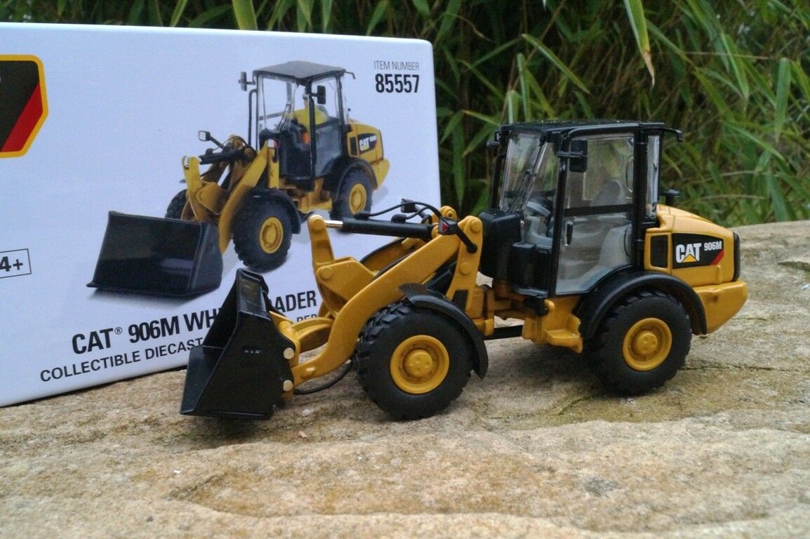 85557 Cargador De Ruedas Cat 906M Escala 1:50 - KATZER