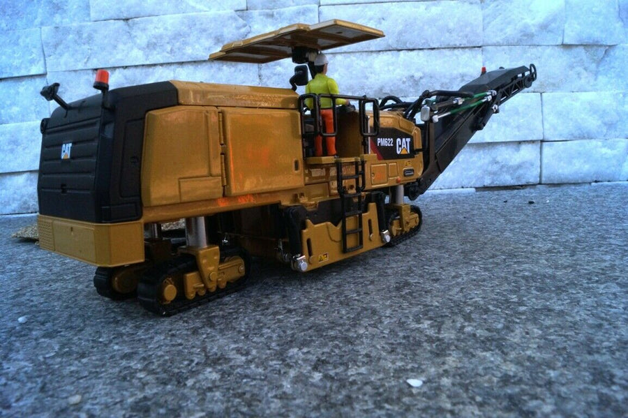 85587 Perfiladora De Pavimento Cat PM622 Escala 1:50 - KATZER
