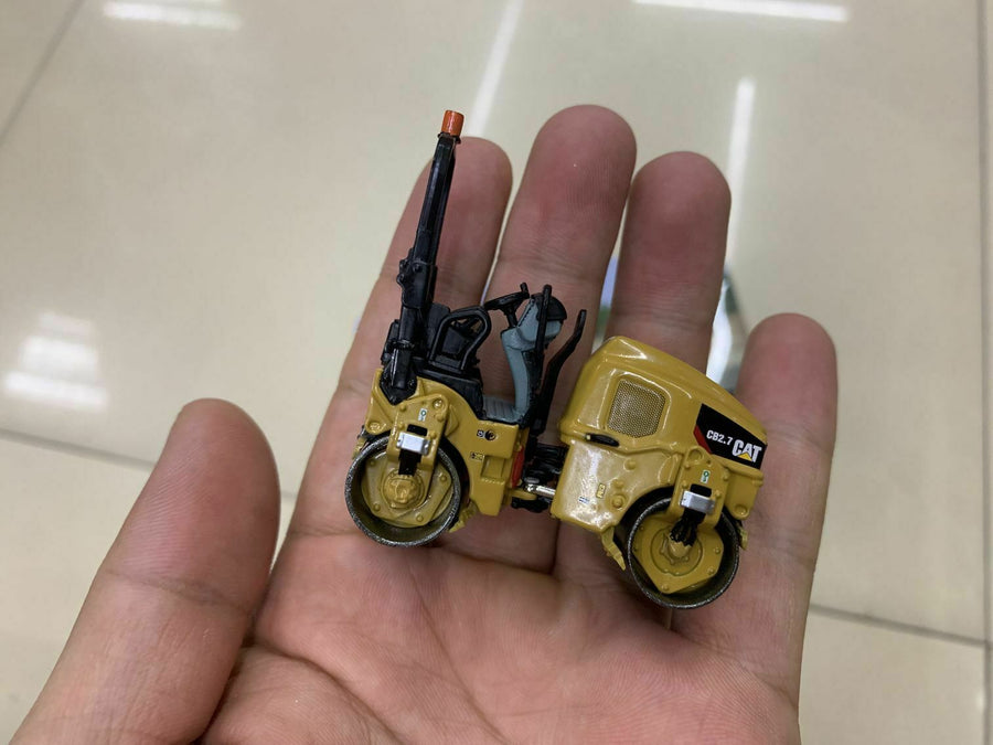 85593 Rodillo Compactador Cat CB-2.7 Escala 1:50 - KATZER