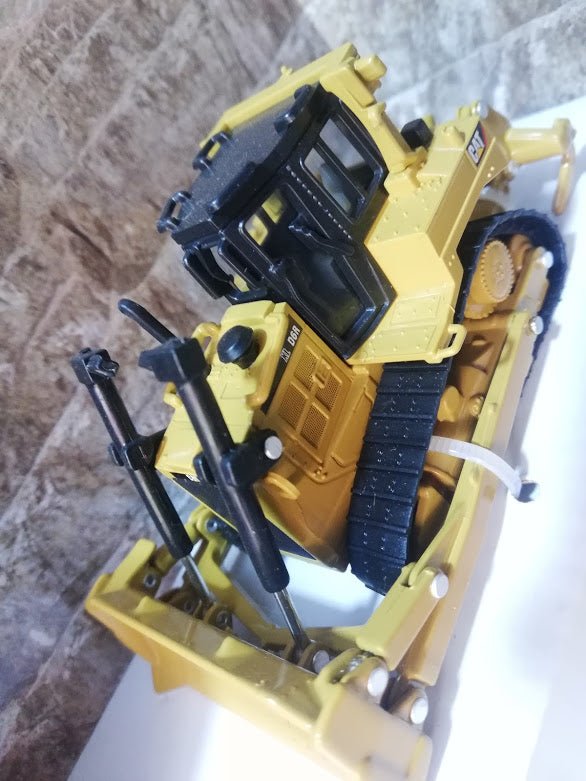 85607 Tractor De Orugas Cat D6R Escala 1:64 (Modelo Descontinuado) - KATZER