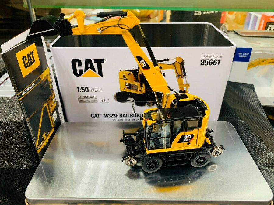 85661 Excavadora De Ruedas M323F Caterpillar Escala 1:50 - KATZER