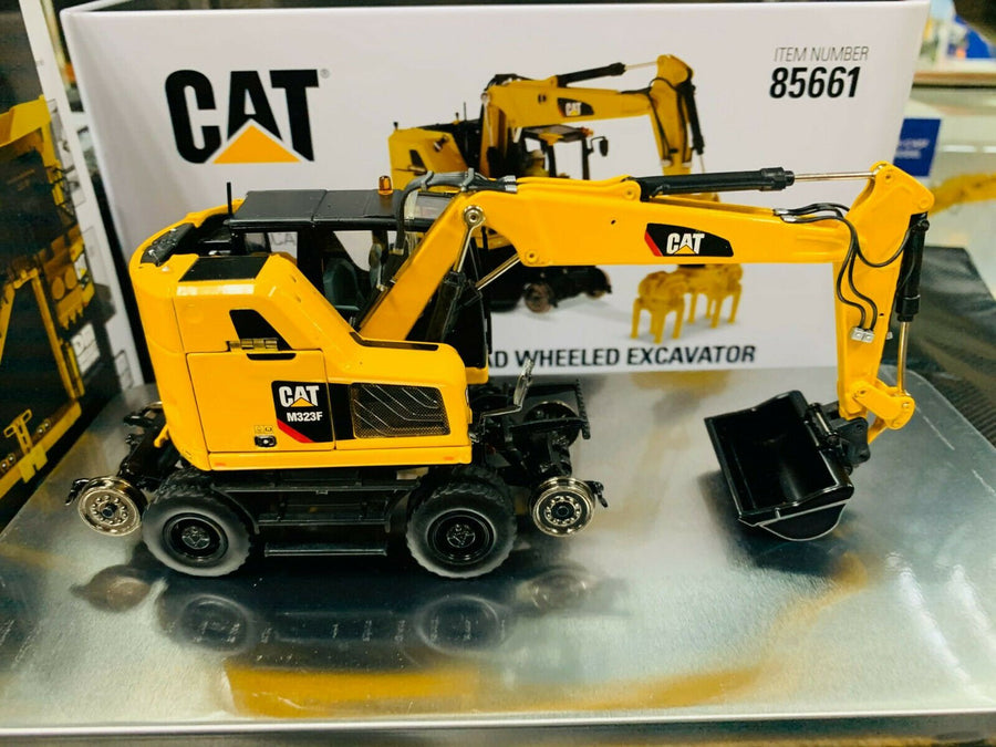 85661 Excavadora De Ruedas M323F Caterpillar Escala 1:50 - KATZER