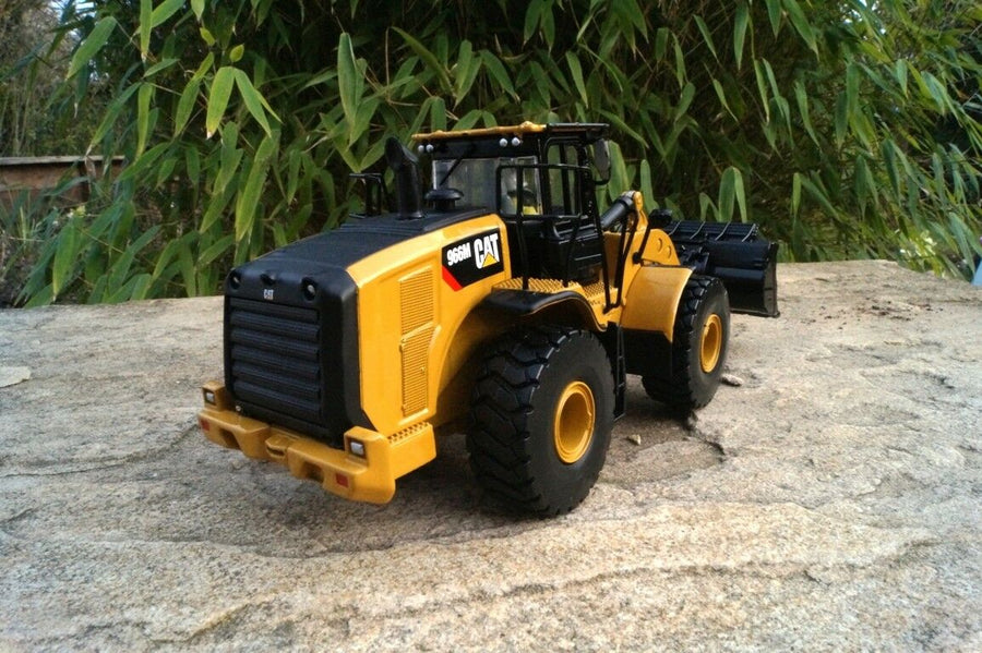 85928 Cargador de Ruedas Caterpillar 966M Escala 1:50 - KATZER
