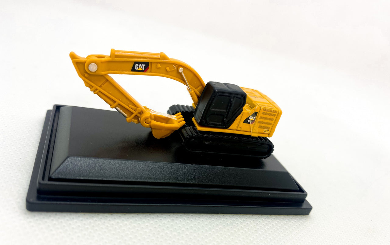 Excavadora Hidráulica 320 (Micro-Constructor)