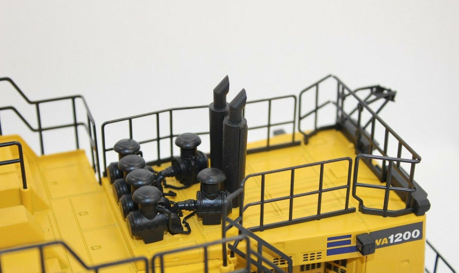 889 Cargador de Ruedas Komatsu WA1200 Escala 1:50 - KATZER