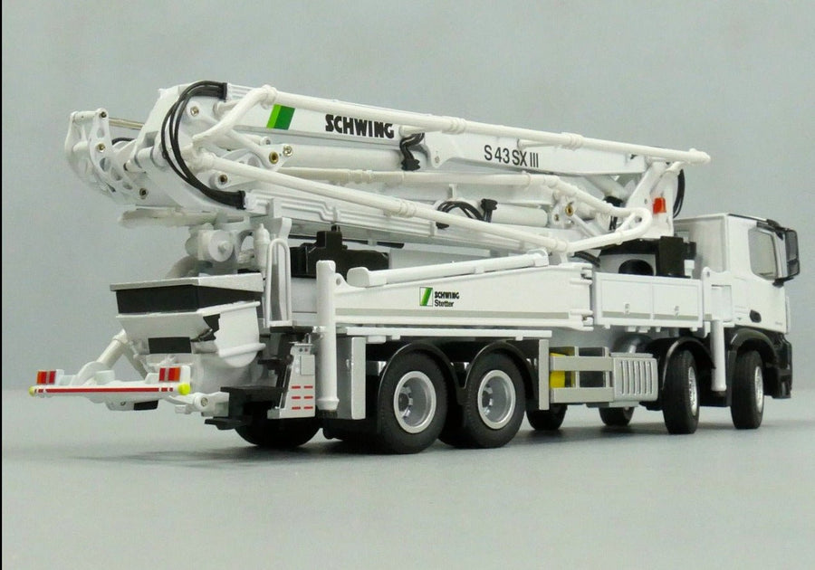 951 Camión Mercedes-Benz Arocs con Bomba de Hormigón Schwing S 43 SX III Escala 1:50 - KATZER