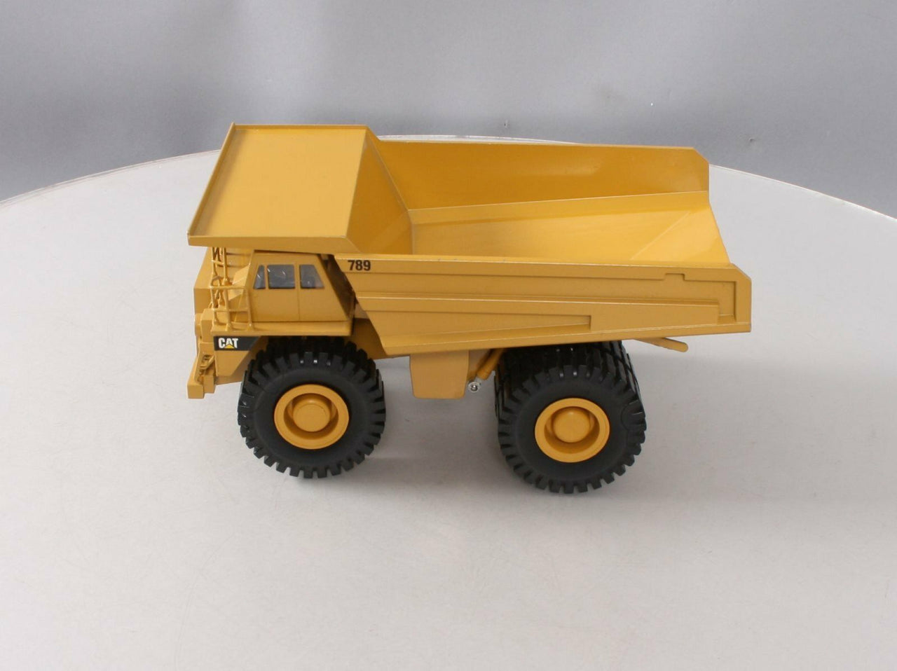 Mining Truck 789 Scale 1:50 (Discontinued Model)