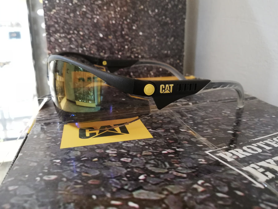 Digger 112 Safety Glasses UV Protection Yellow