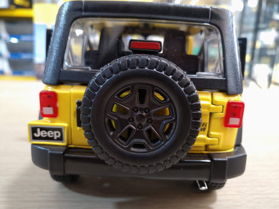 Auto Jeep Wrangler Año 2014 Escala 1:18 Edición Especial (Modelo Descontinuado)