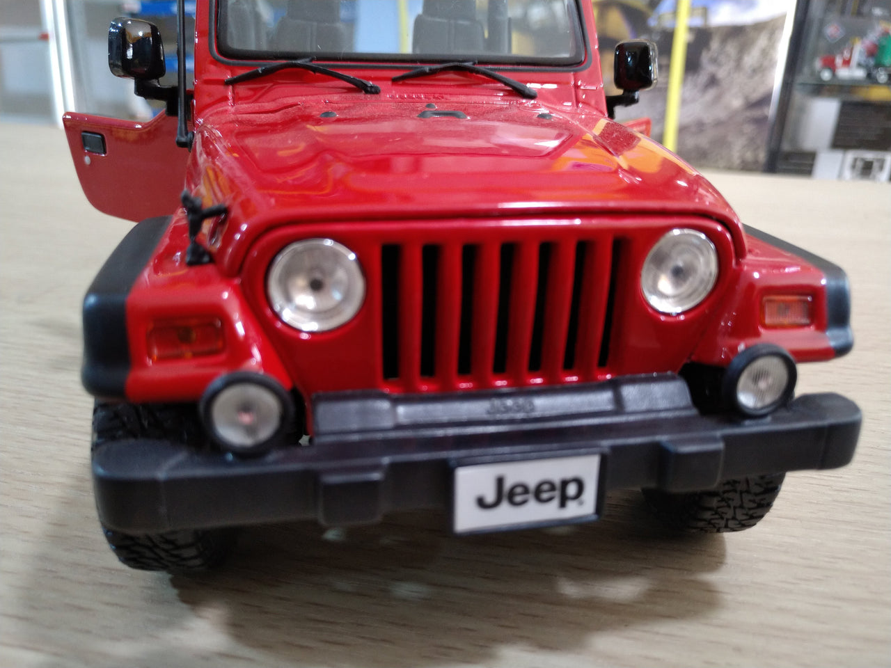 Auto Jeep Wrangler Rubicon Escala 1:18 (Maisto Special Edition) (Pre - Venta)