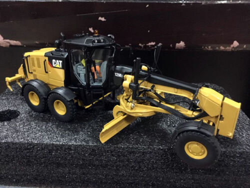 Motoniveladora  12M3 Escala 1:50 (Modelo Descontinuado)