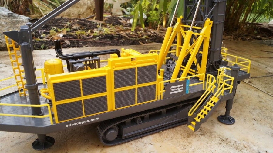 AMP53 Perforadora Atlas Copco Pit Viper 351 Escala 1:50 - KATZER