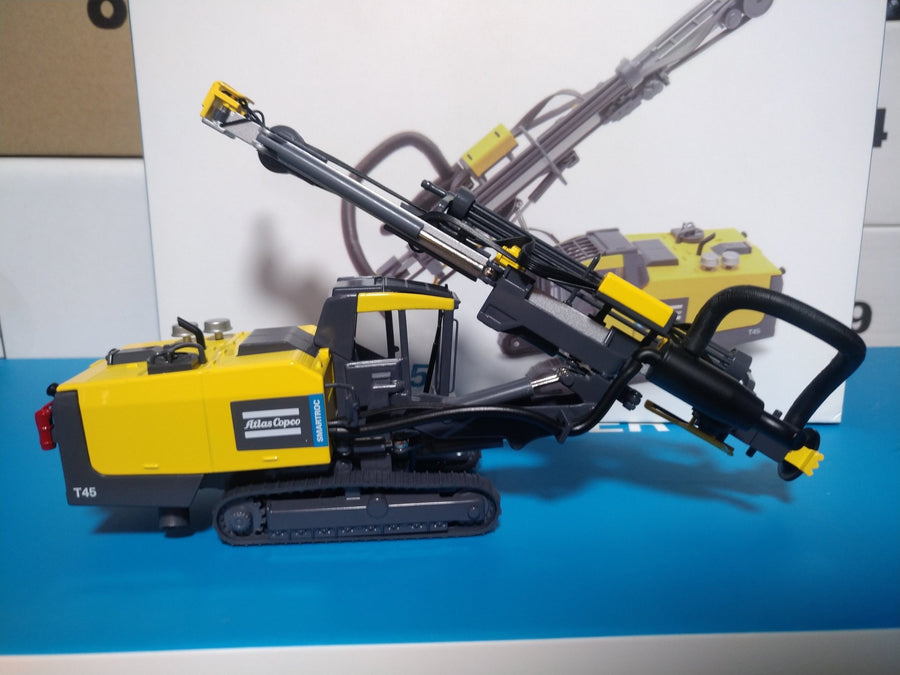 AMP54 Perforadora Atlas Copco Smartroc T45 Escala 1:50 - KATZER