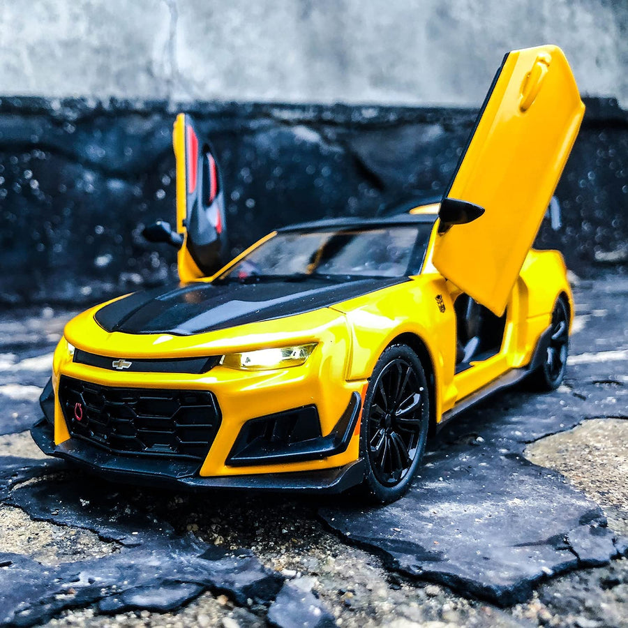 Auto Camaro Bumblebee Escala 1:24 - KATZER