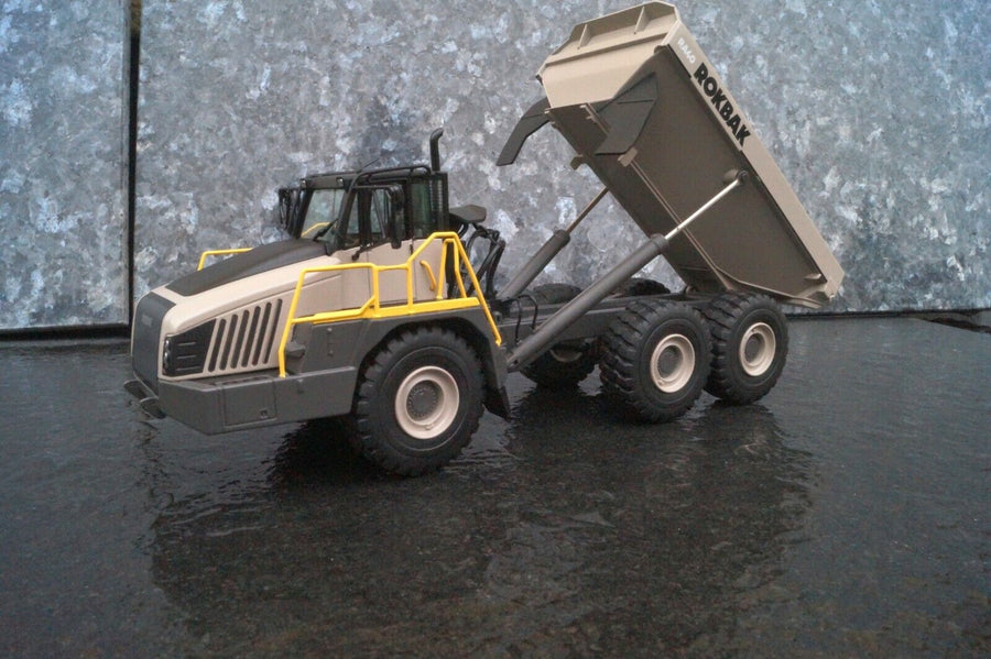 Camión Articulado Rokbak RA40 Escala 1:50 - KATZER