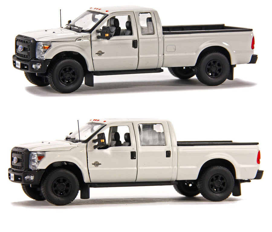 Camioneta Pickup Ford F250 2 en 1 Con Cabina Crew 6 Ft Bed & Cabina Super 8 Ft Bed - Blanco (Modelo Descontinuado) - KATZER