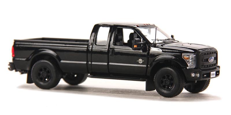 Camioneta Pickup Ford F250 XLT Con Cabina Super Crew Negra (Modelo Descontinuado) - KATZER