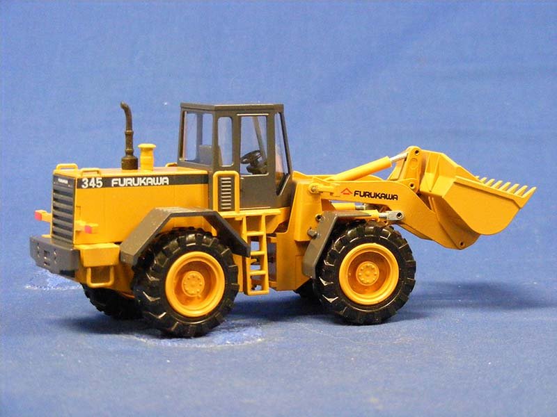 Cargador De Ruedas Furukawa 345 Escala 1:50 (Modelo Descontinuado) - KATZER